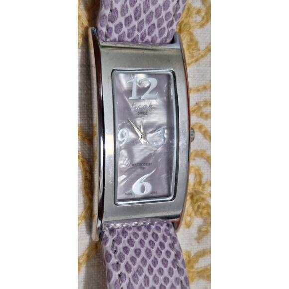 Activa Womens Watch Water Resist Swiss Movt Lavender Leather Band. Excellent! - Picture 4 of 6